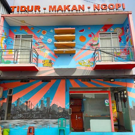Budi House&Food Station Bandung Esterno foto